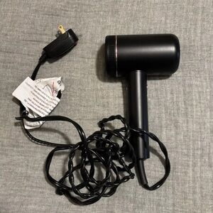 Sally Beauty Ion Luxe Supercharged Hair Dryer